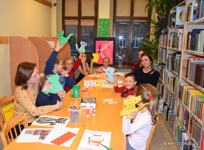 Dyskusyjny Klub Książki dla Dzieci i Rodziców - Koci świat