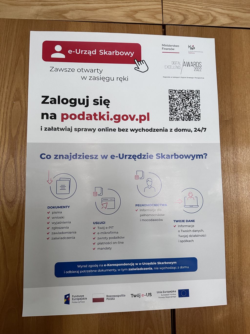 Plakat promujący e-Urząd Skarbowy.
