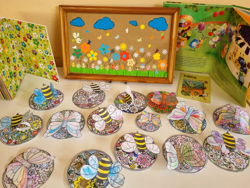 Prace wykonane przez dzieci "Motyle i pszczółki".