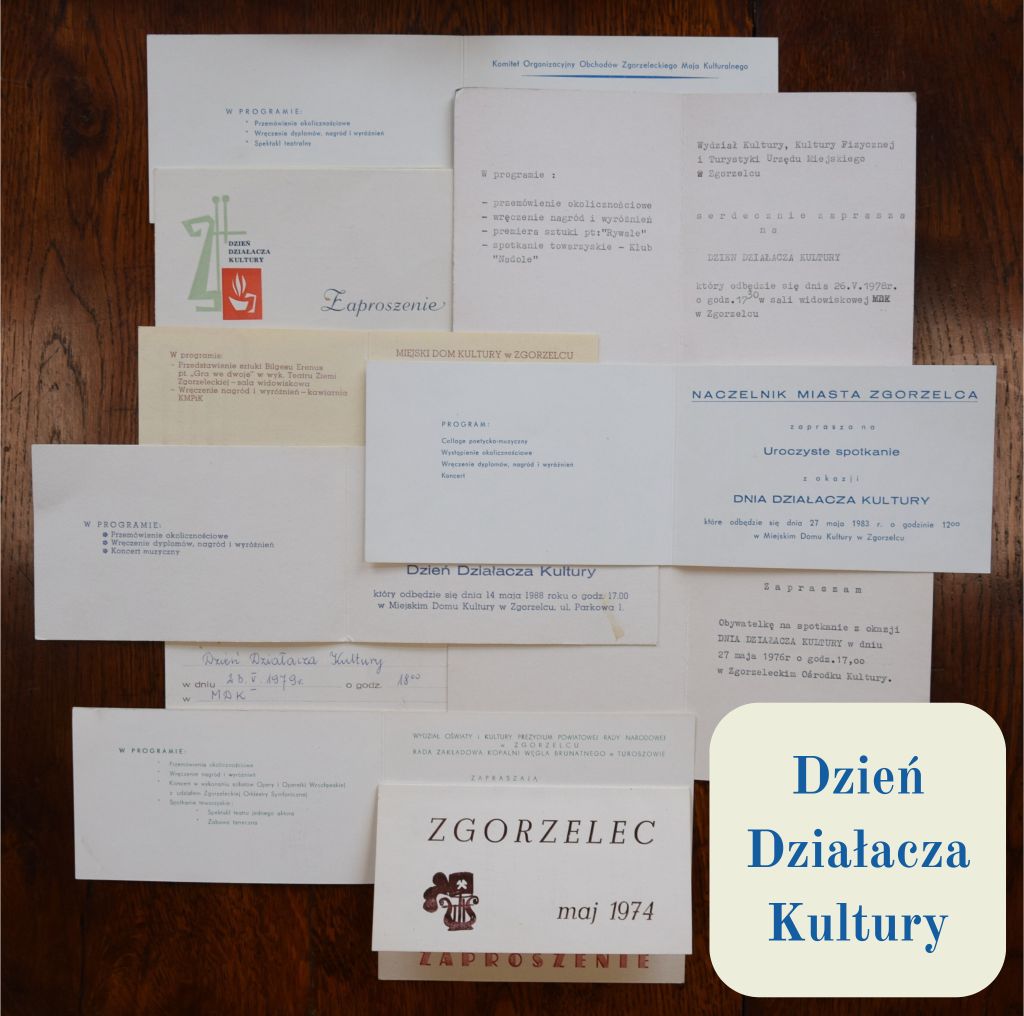 Zaproszenia z kolekcji Dokumentów Życia Społecznego oraz napis 