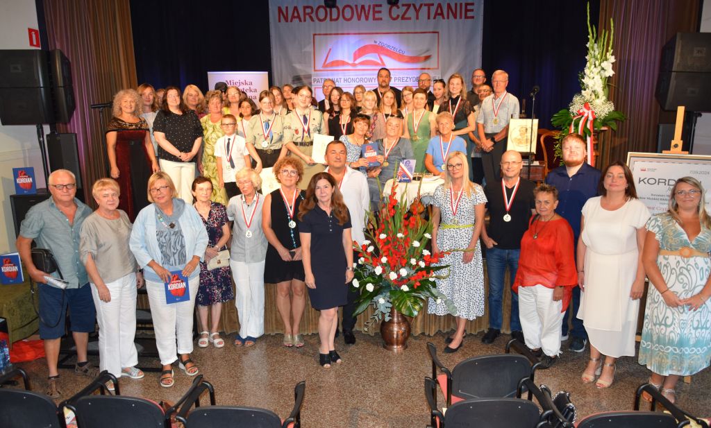 Uczestnicy Narodowego Czytania 2024.