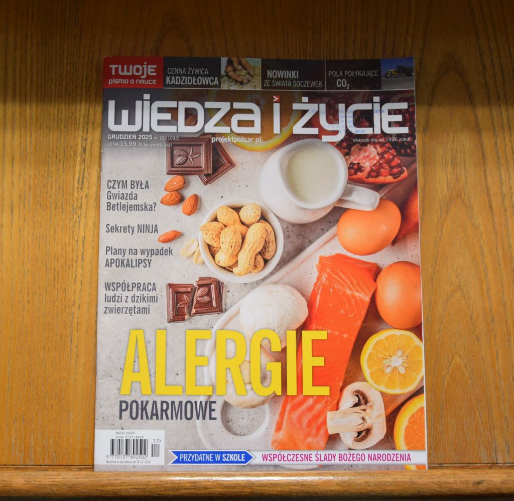 Okładka czasopisma „Wiedza i Życie” 12/2025.