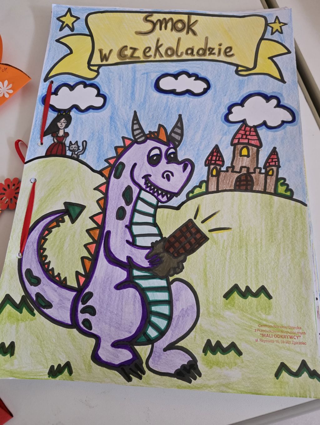 Praca pięciolatków "Smok w&nbsp;Czekoladzie" podarowana MBP. Spotkanie z&nbsp;dziećmi z&nbsp;Przedszkola Mali Odkrywcy.
